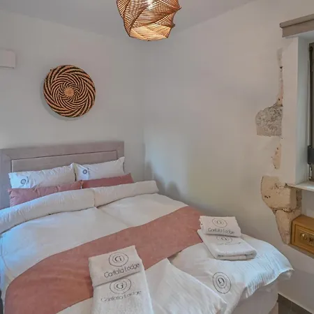 Garifalia With Sauna & Hydromassage Villa Hanya