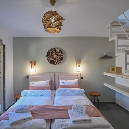 Villa Garifalia With Sauna & Hydromassage *