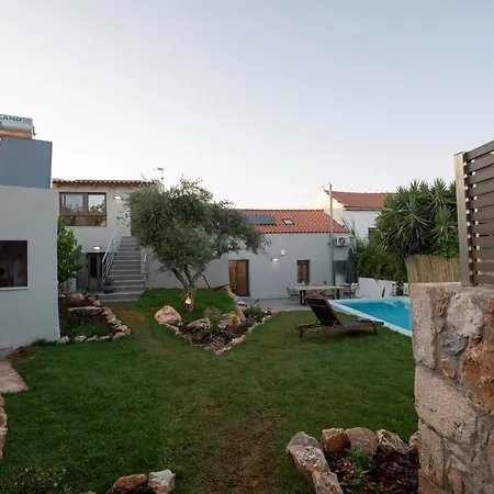 Garifalia With Sauna & Hydromassage