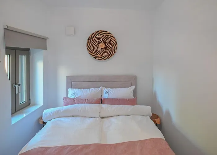 ヴィラ Garifalia With Sauna & Hydromassage *