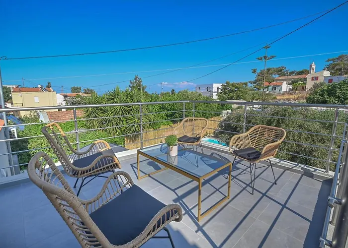 Garifalia With Sauna & Hydromassage ヴィラ *