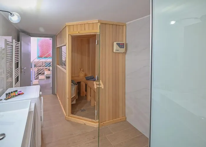 Garifalia With Sauna & Hydromassage