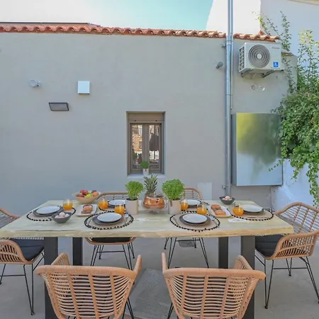 Garifalia With Sauna&hydromassage