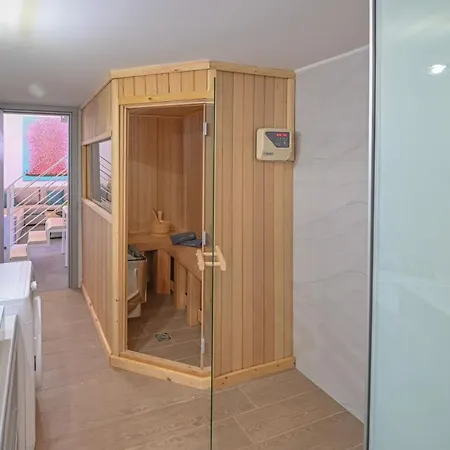 Garifalia With Sauna & Hydromassage