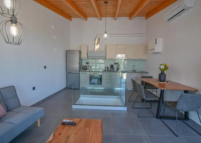 Garifalia With Sauna & Hydromassage