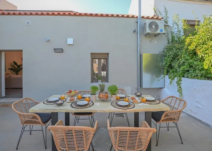 Garifalia With Sauna & Hydromassage