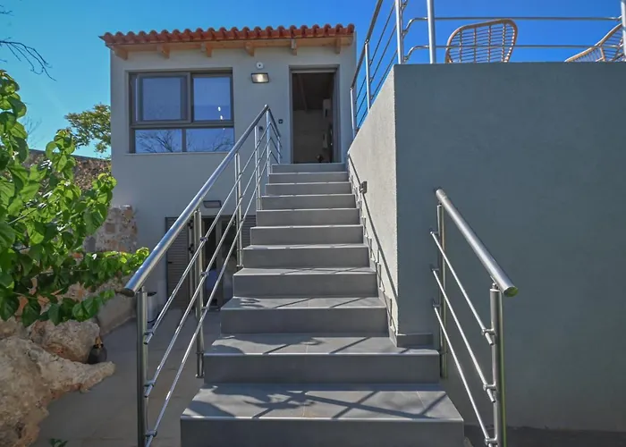 Garifalia With Sauna & Hydromassage *